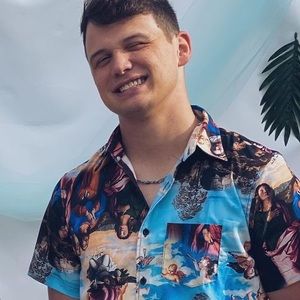 Meet your Posher, Sam